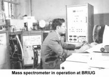 Mass spectrometer in operation at BRIUG